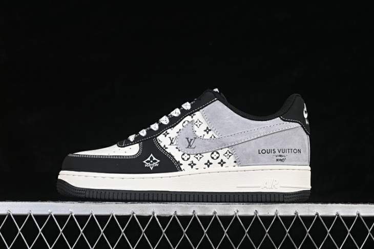 Picture of Air Force 1 _SKUfw22340184680064732fw